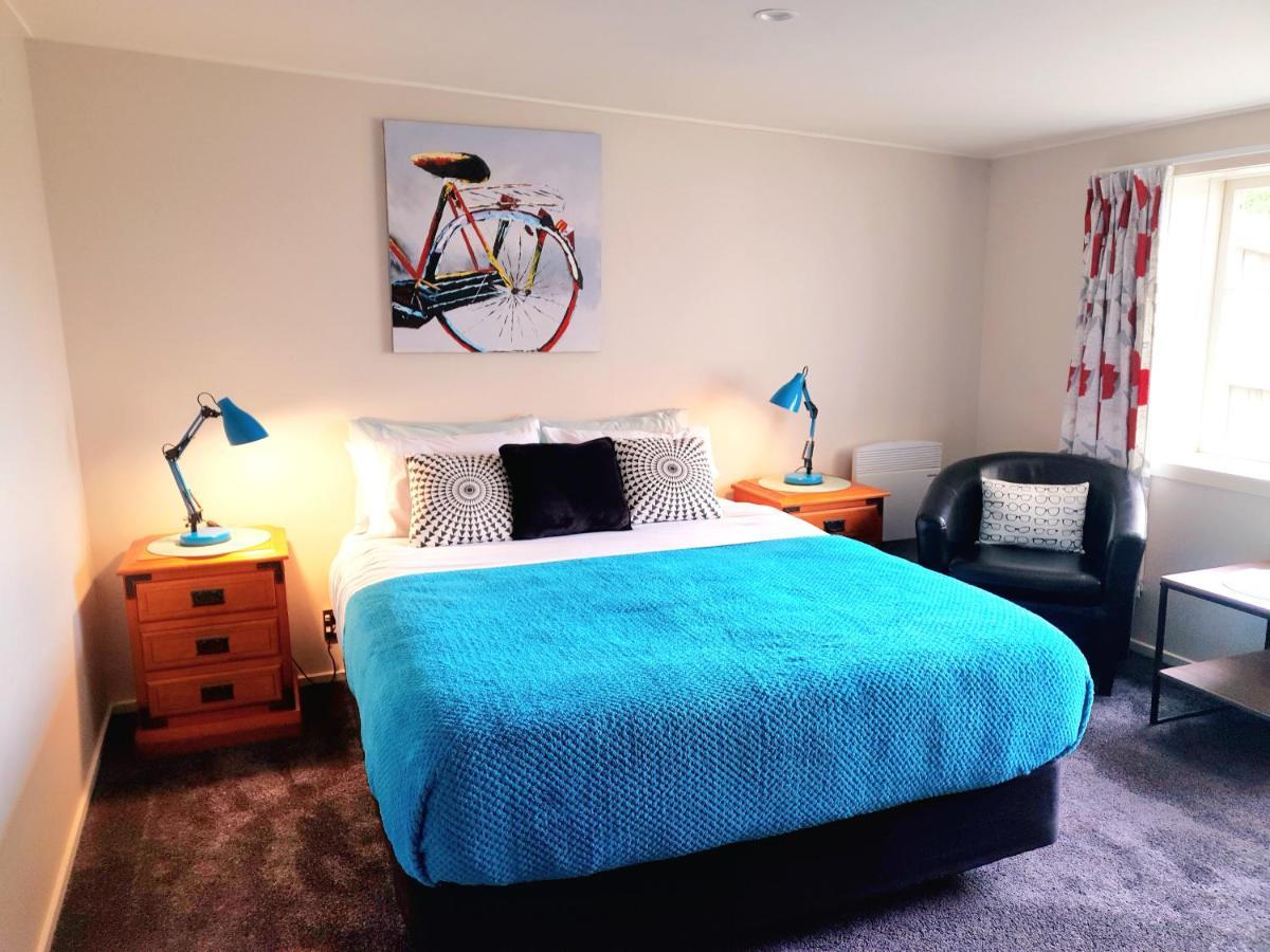 Travel Stay City Hostel Дюндин Екстериор снимка