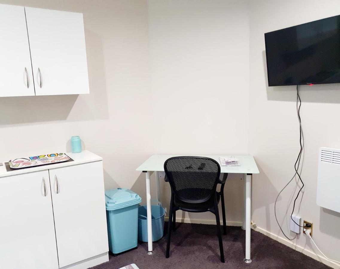 Travel Stay City Hostel Дюндин Екстериор снимка